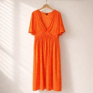 Curve 4XL Orange And White Floral Print Maxi Length Dress by Shein